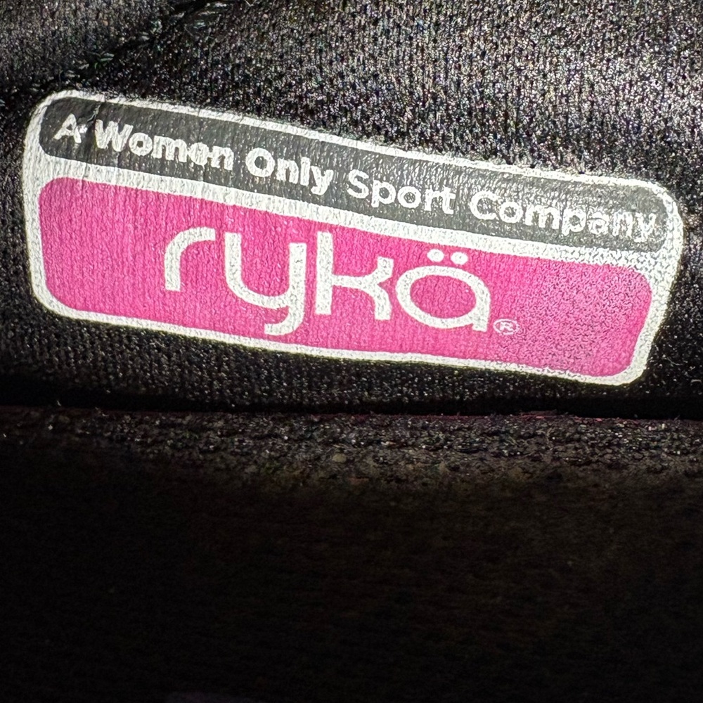 Ryka Black with Pink Logo Athletic Slip-On Shoe 7.5W - Picture 4 of 7